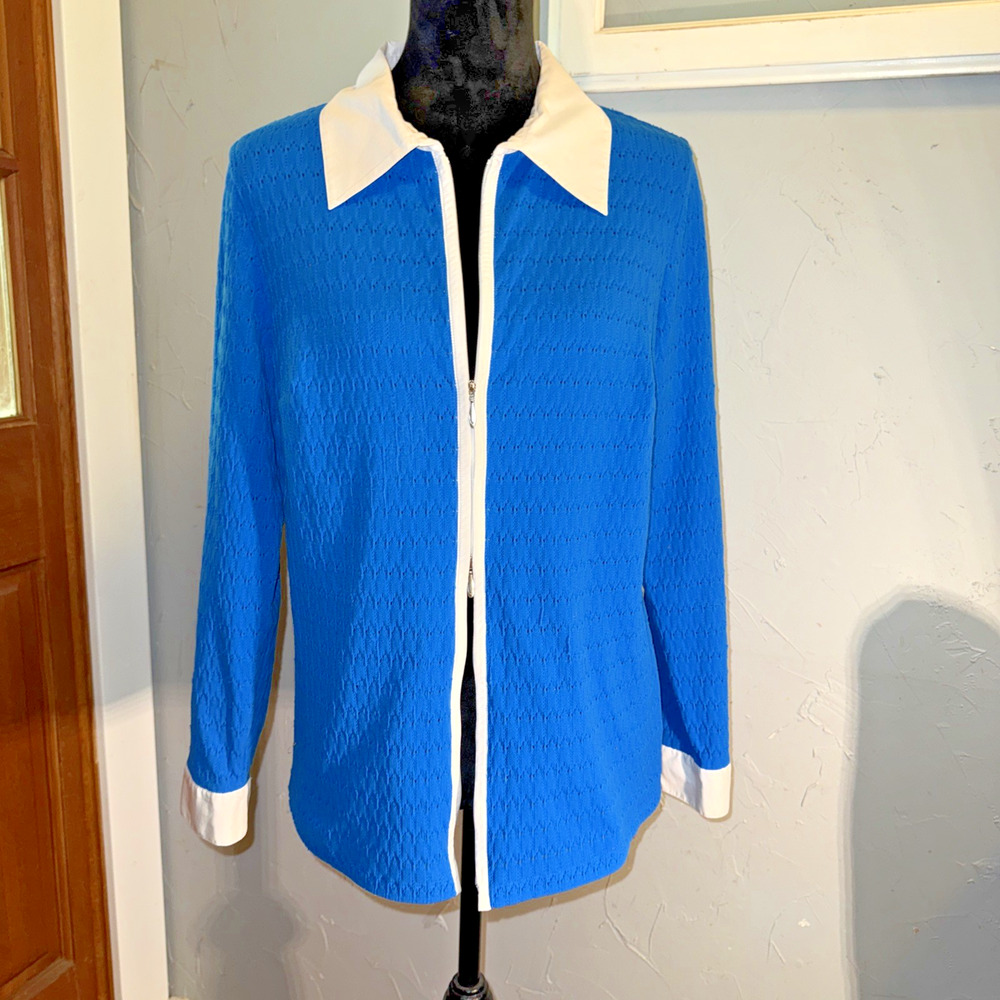 Doncaster Ladies‎ Shacket Blue with White Collar Size 12